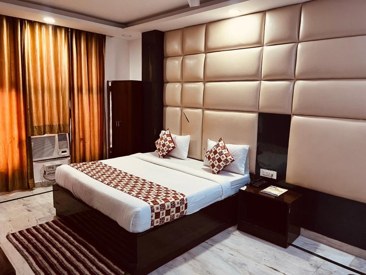 Hotel Krone A Family Hotel Near Igi Airport Delhi Nové Dillí Exteriér fotografie